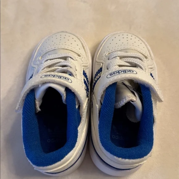 Like new! Baby Adidas Forum Low Cloud White Royal Blue, sz 4c - Picture 6 of 10